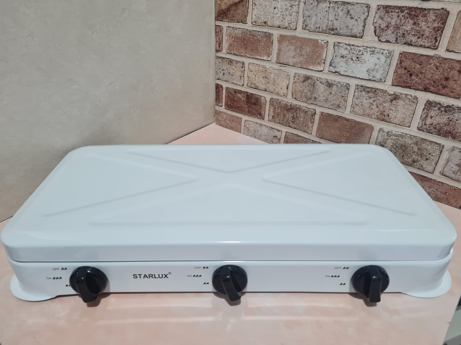 Estufa de mesa de 3 hornillas - disponible