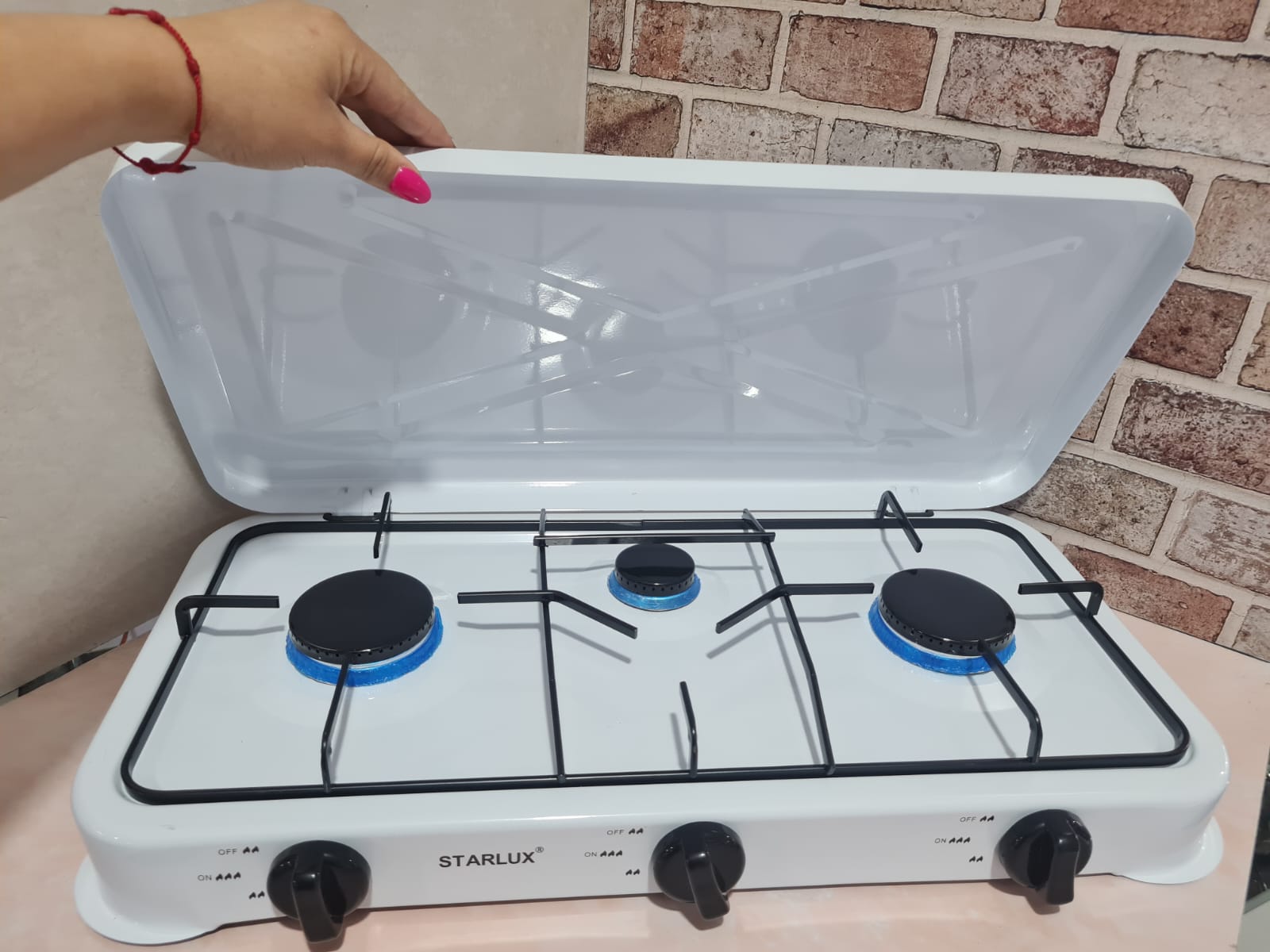 Estufa de mesa de 3 hornillas - disponible