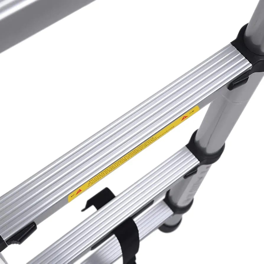 Escalera plegable - disponible