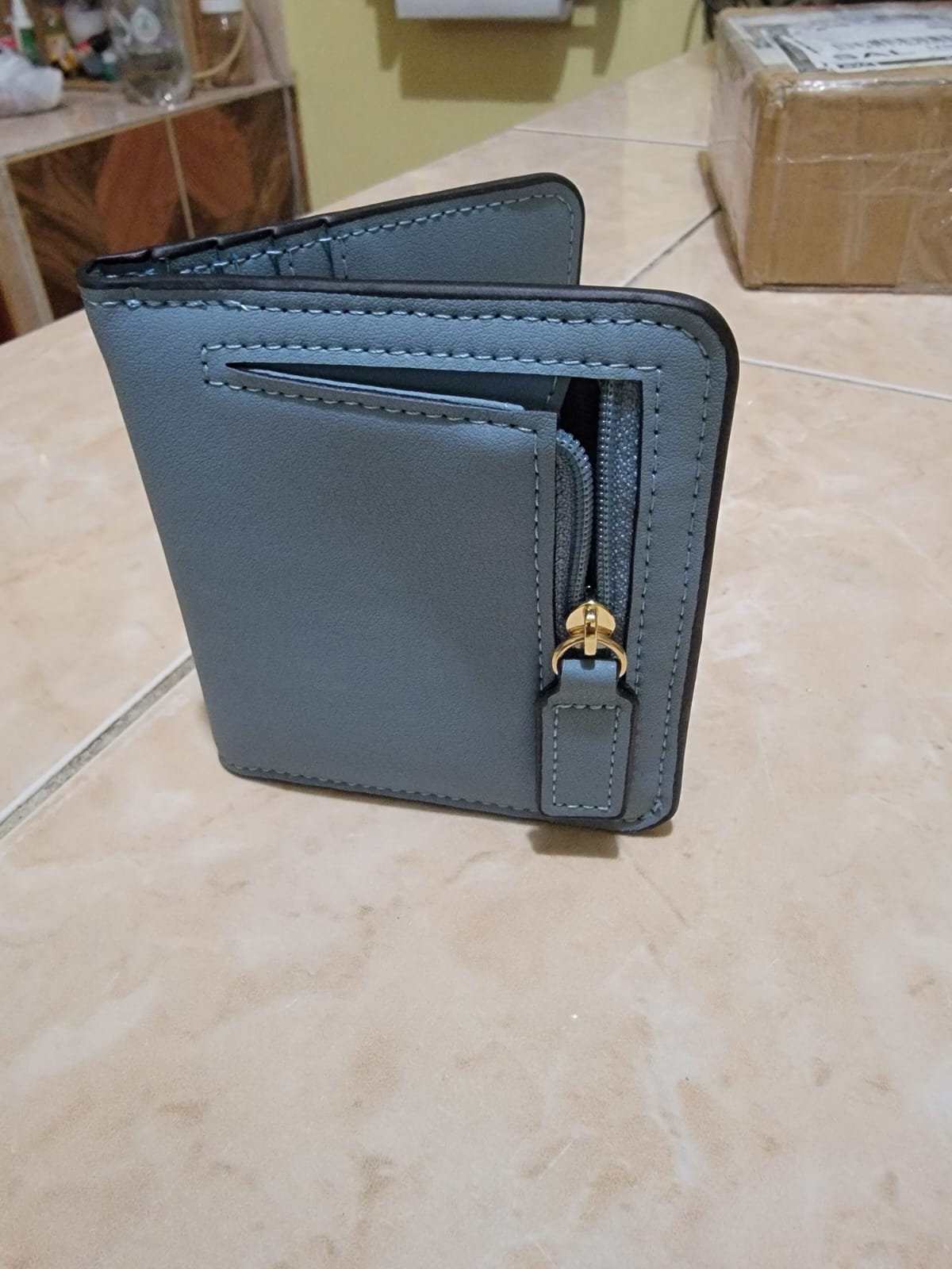 Billetera para mujer - disponible