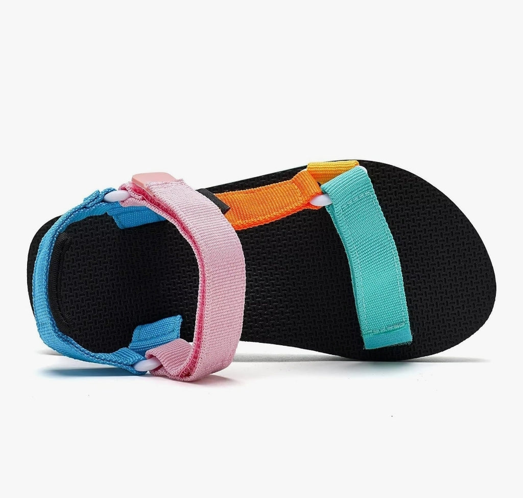 Sandalias Modernas coloridas - disponible