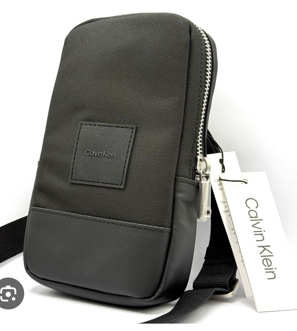 Bolso unisex CALVIN KLEIN - disponible