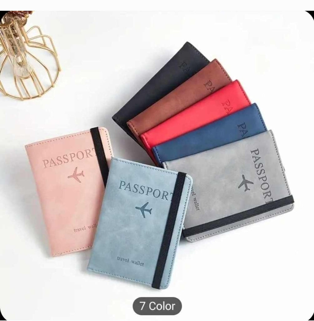 PORTA PASAPORTE - disponible